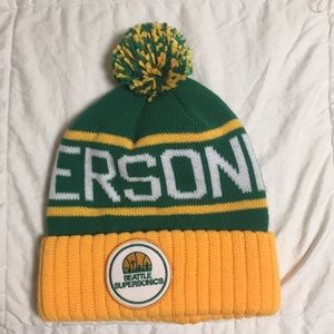 Mitchell & Ness Supersonic Beanie